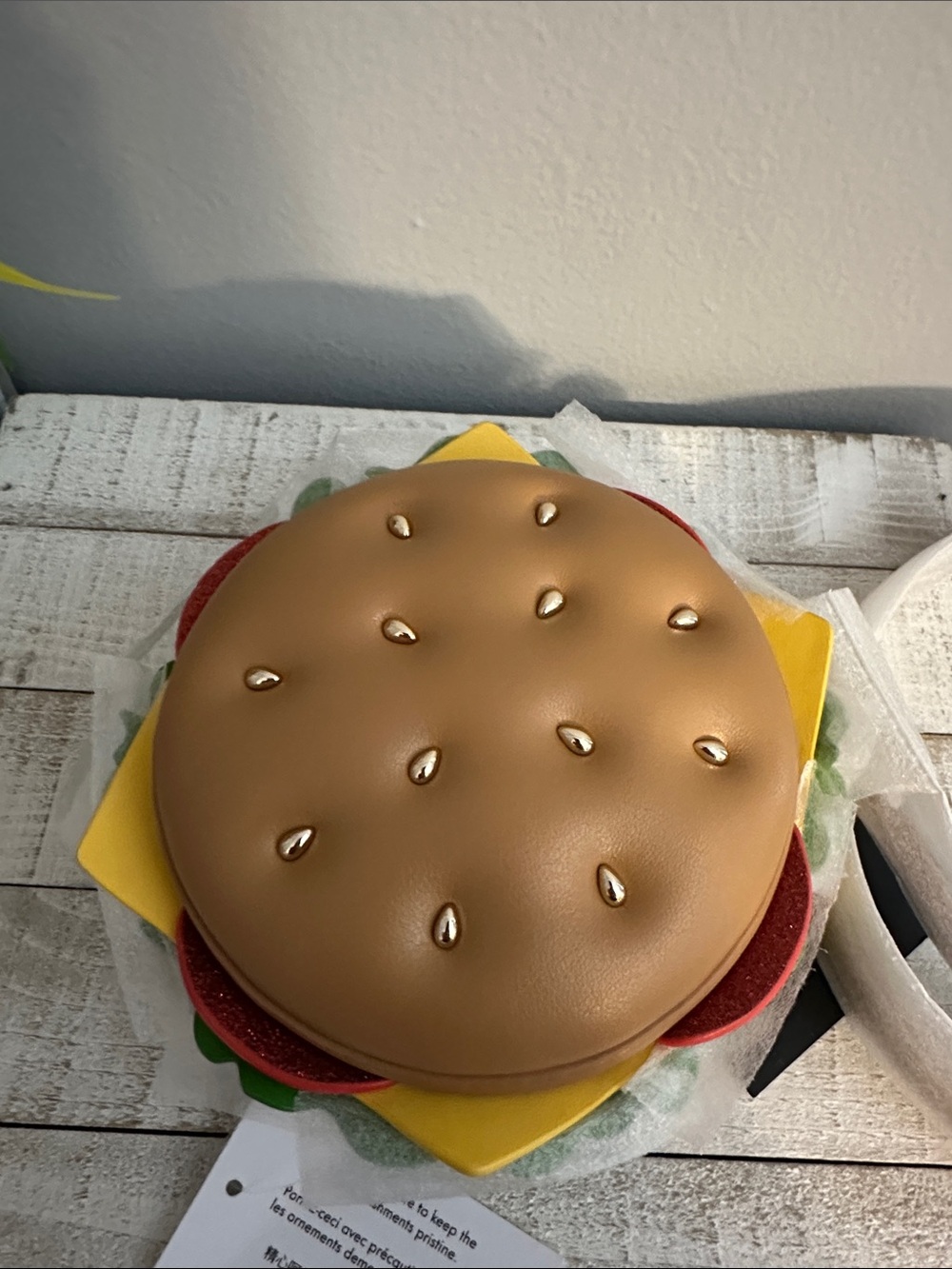 Nwt Kate spade snack bar cheeseburger 3d crossbody bag - Picture 5 of 11